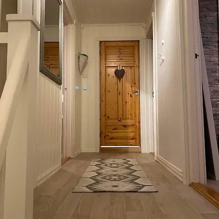 Trivelig Rekkehus I Naerheten Av Gamlebyen/ Fr.Stad Apartment